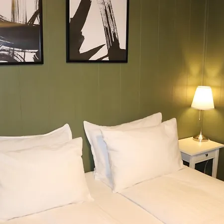 Les Apartment